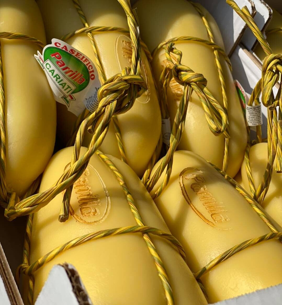 Provola Bianca Silana della Tradizione Casearia Calabrese di Cariati (cs)  1,1/1,3 kg - Nonna Calabrese.it